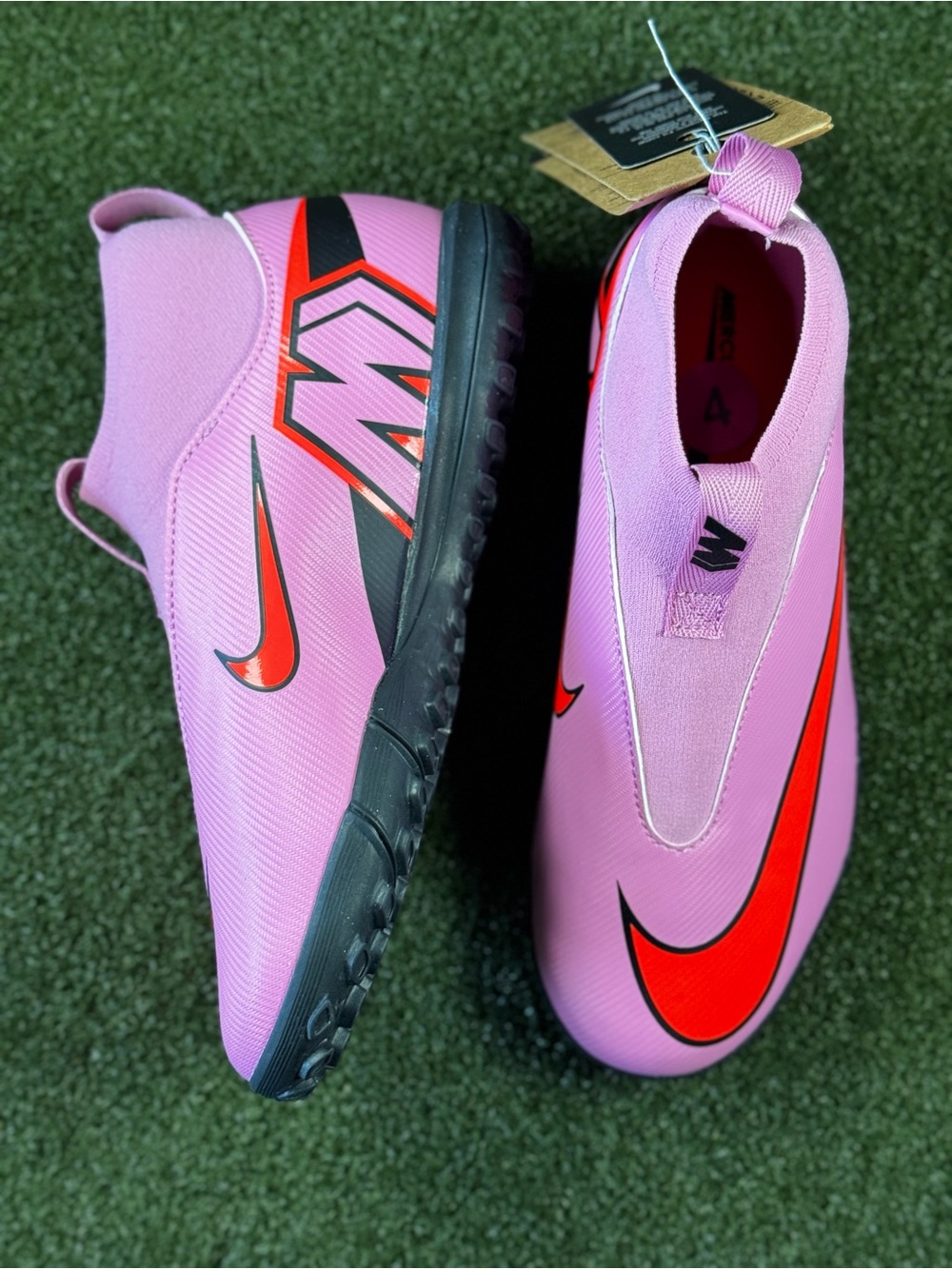 Nike Kids Pink & Red Soccer Turf Mercurial super fly 10 without original box